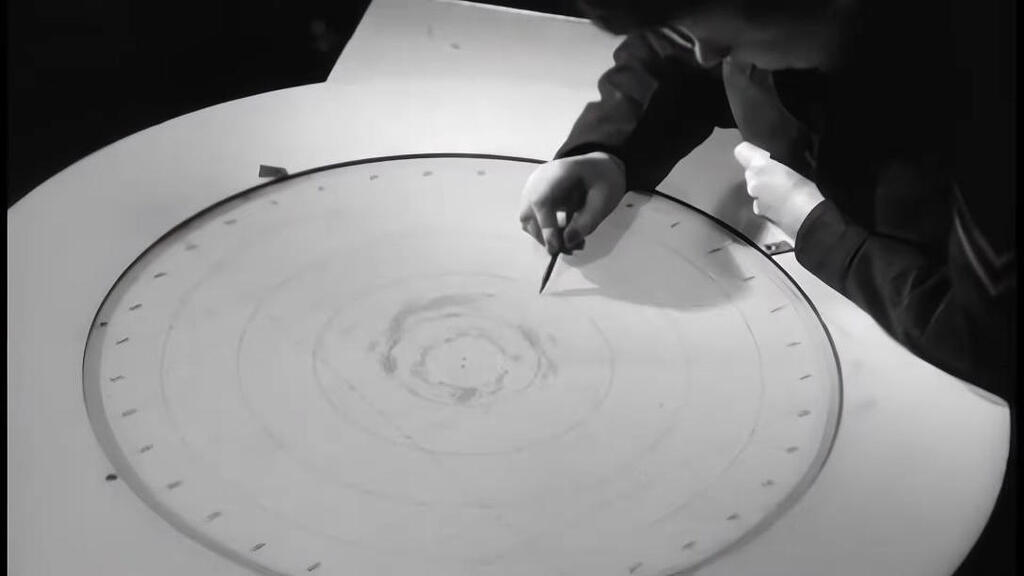 Early dark-trace displays and the Skiatron - Histories - Retro ...